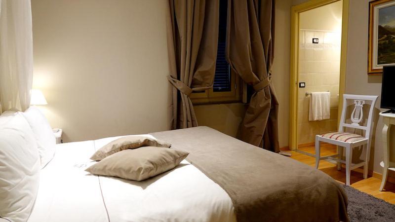 Villa Mimosa Au Lac - Estella Hotels Italia Toscolano Maderno Ngoại thất bức ảnh